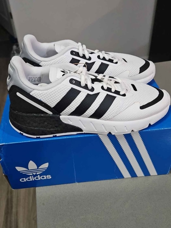 adidas Shoes - adidas White and Black Classic Striped Sneakers